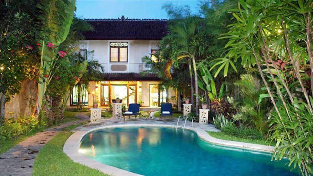 Mayang Private Pool Villa Seminyak Buitenkant foto